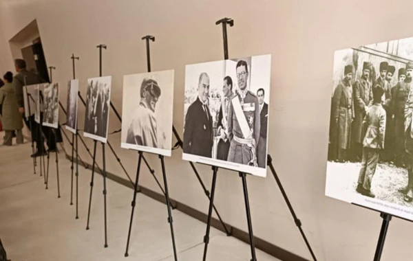 Atatürk Ankaradakı Şuşa Konqres Mərkəzində anılıb - FOTO