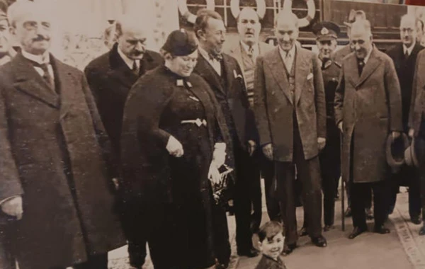 Atatürk Ankaradakı Şuşa Konqres Mərkəzində anılıb - FOTO