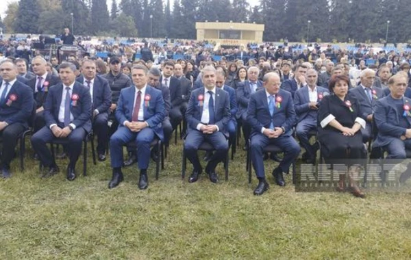 В Гейчайском районе проходит XV гранатовый фестиваль - ФОТО