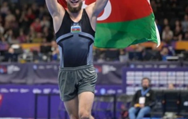 Azərbaycan gimnastı dünya çempionatında qızıl medal qazanıb - FOTO
