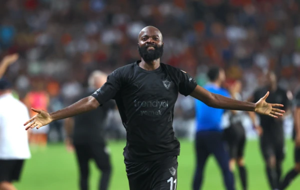 17 oyunluq seriya bitdi! Renatın komandası "Qalatasaray”ı məğlub etdi - FOTO