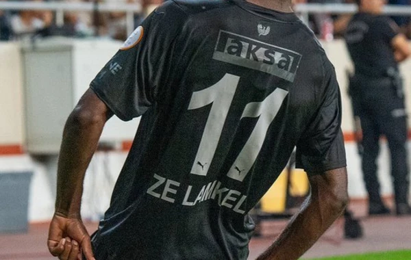 17 oyunluq seriya bitdi! Renatın komandası "Qalatasaray”ı məğlub etdi - FOTO