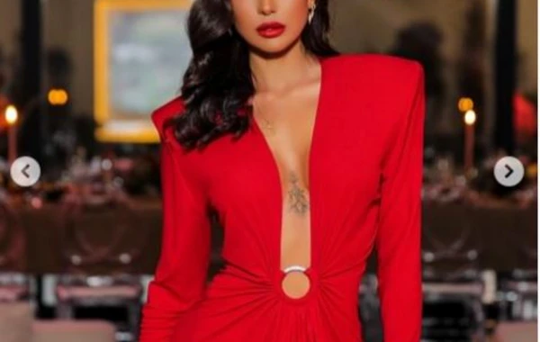 Pərvin Abıyevanın 3243 AZN-LİK CAZİBƏDAR GEYİMİ - FOTO