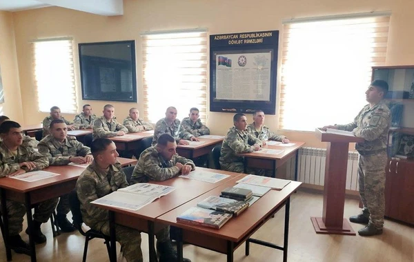 Azərbaycan Ordusunda Konstitusiya Günü münasibətilə silsilə tədbirlər keçirilib - FOTO