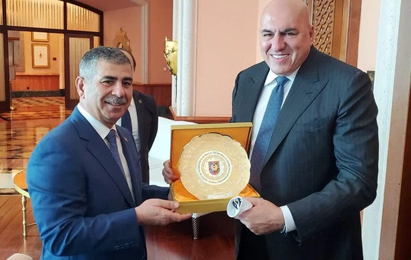 Zakir Həsənov italiyalı həmkarı ilə görüşüb - FOTO