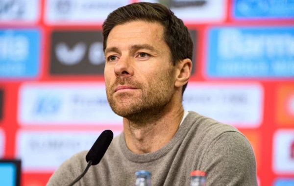 “Qarabağ”ın rəqibi məşqçisi ilə müqaviləni yenilədi: “Real Madrid”ə özəl maddə əlavə etdi