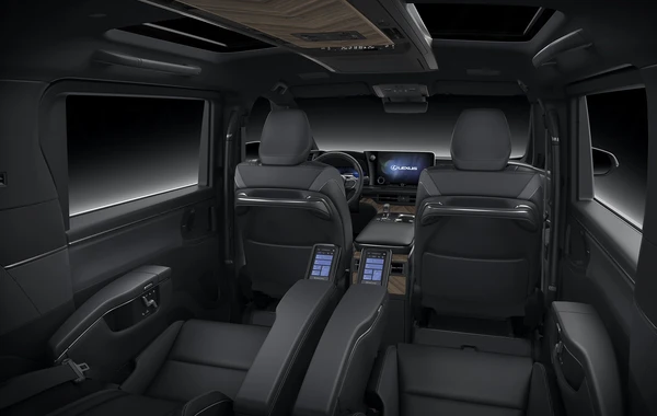 TAM YENİ LEXUS LM