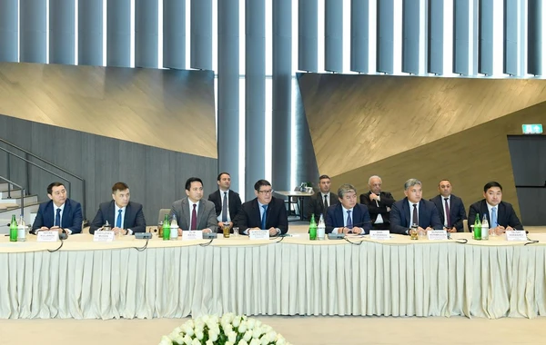 Qazaxıstan və Özbəkistan Azərbaycanın iştirakı ilə yaradılacaq enerji dəhlizlərinə qoşulmaq istəyir - FOTO