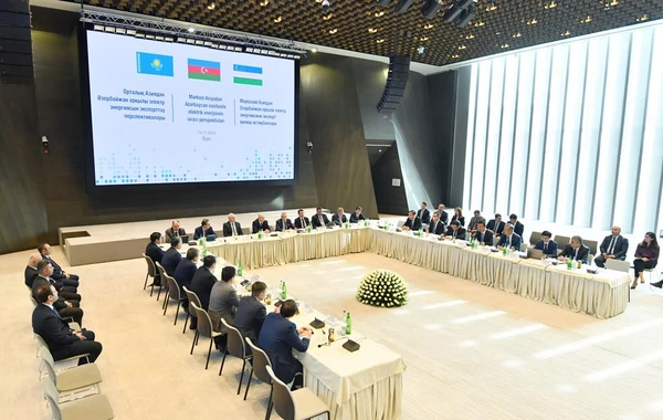 Qazaxıstan və Özbəkistan Azərbaycanın iştirakı ilə yaradılacaq enerji dəhlizlərinə qoşulmaq istəyir - FOTO