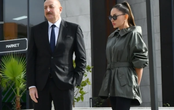 İlham Əliyev və Mehriban Əliyeva İsmayıllıda “DOST EVİ”nin açılışında iştirak ediblər - FOTO - YENİLƏNİB