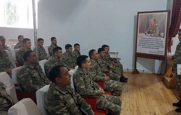 В азербайджанской армии проведен ряд мероприятий по случаю Дня национального возрождения - ФОТО