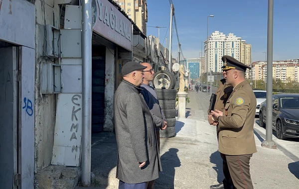 Bakıda sahibkarlıq obyektində yanğın təhlükəsi aradan qaldırılıb - FOTO/VİDEO