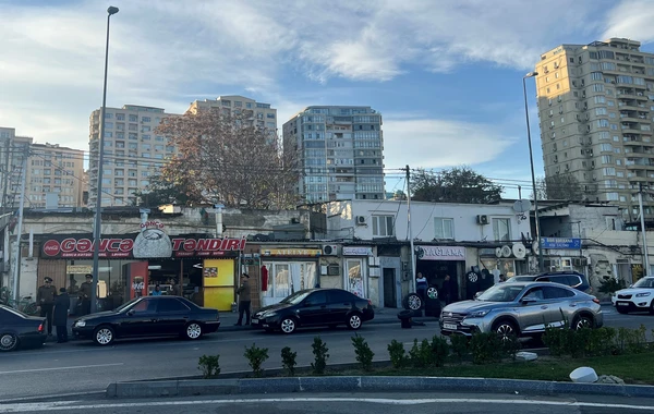 Bakıda sahibkarlıq obyektində yanğın təhlükəsi aradan qaldırılıb - FOTO/VİDEO