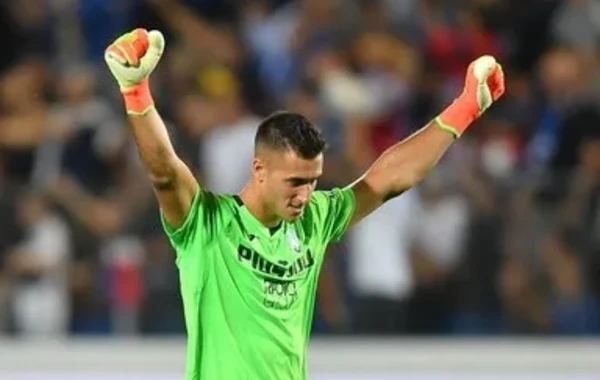 Musleranın yerinə “Qalatasaray”a argentinalı qapıçı gəlir - FOTO