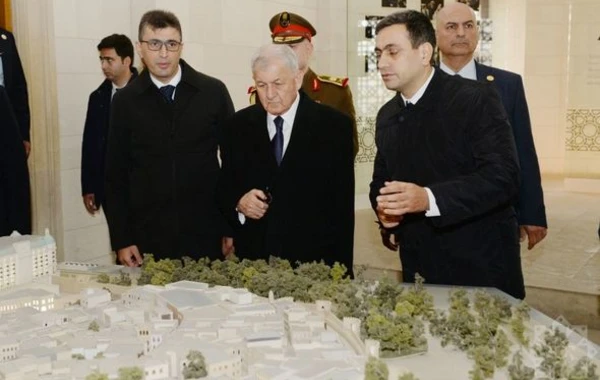 Президент Ирака посетил историко-архитектурный заповедник "Ичеришехер" - ФОТО