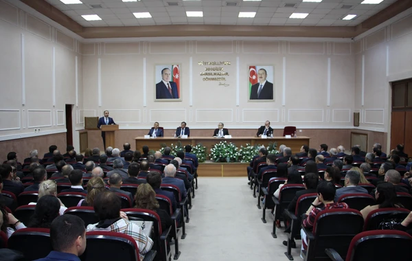 İcra Hakimiyyətindən Bakını gözləyən qarlı hava ilə bağlı VACİB TOPLANTI