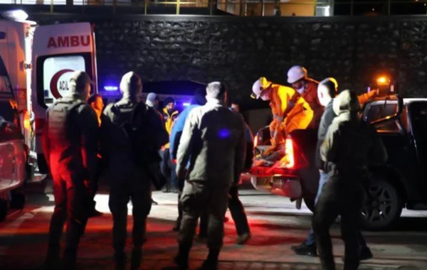 Türkiyədə mədən çökdü - Ölənlər və yaralananlar var - FOTO