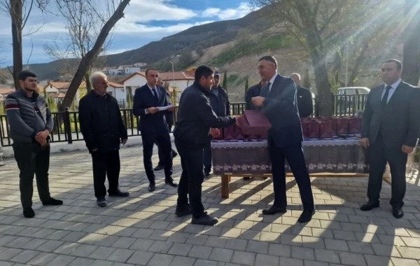 Zabuxda məskunlaşan daha 25 ailəyə evlərinin açarları təqim olunub - FOTO