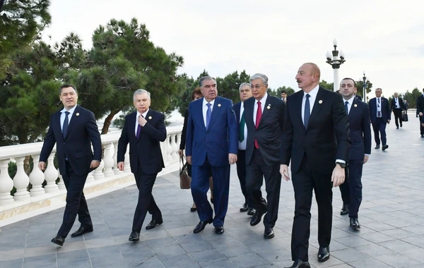 SPECA-nın Zirvə görüşündə iştirak edən dövlət və hökumət basçılarının şərəfinə İlham Əliyevin adından rəsmi nahar verilib - FOTO