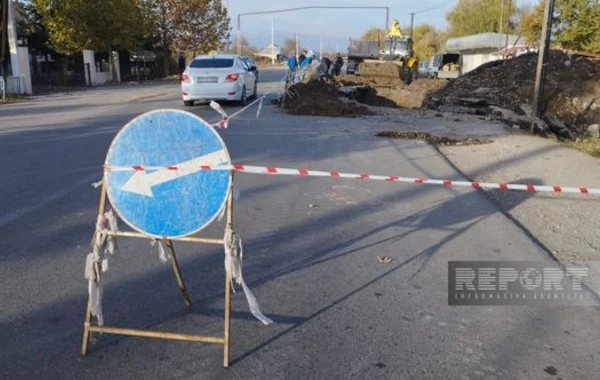 В Кюрдамире прорвало водопровод: некоторые села остались без питьевой воды - ФОТО
