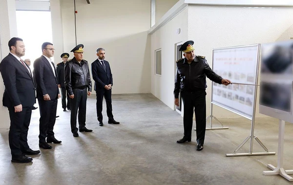 Baş Qərargah rəisi orduda rabitə vasitələri və informasiya texnologiyalarının təkmilləşdirilməsi tapşırığını verib - FOTO
