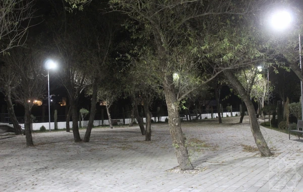 Əsrarəngiz mənzərəsi olan Zabux kəndi gecələr al-əlvan işıqları ilə diqqət çəkir - FOTO