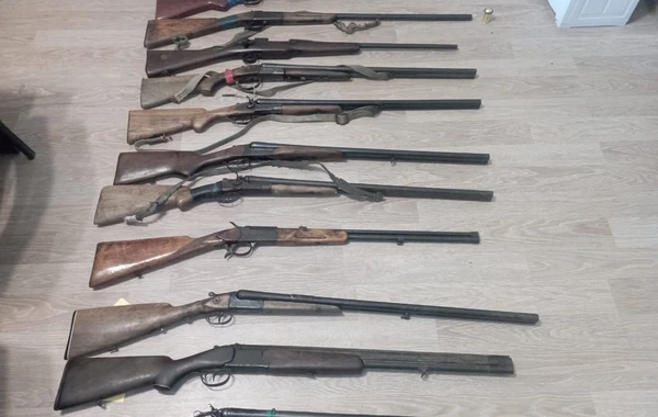 Şirvanda avtomat tapılıb, 11 tüfəng isə polisə təhvil verilib - FOTO