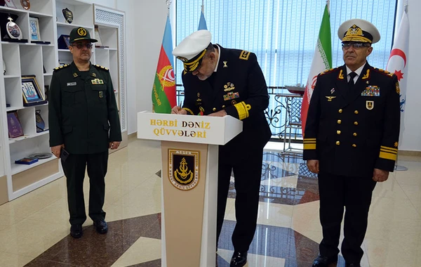 Bakıda Azərbaycan və İran HDQ komandanları görüşüb - FOTO