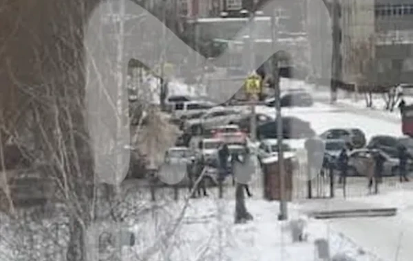 Момент стрельбы в российской гимназии попал на ВИДЕО