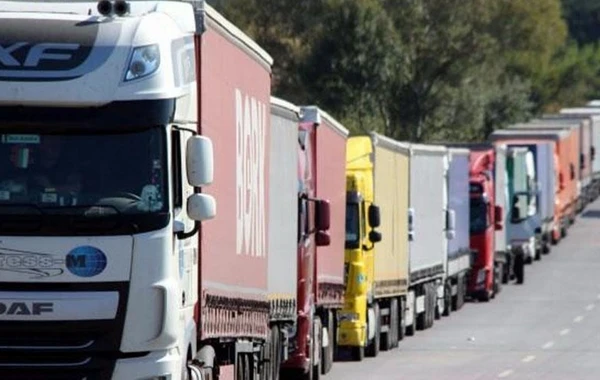 Azərbaycanın gömrük postlarında 1 700-dən çox yük maşını gözləmədədir