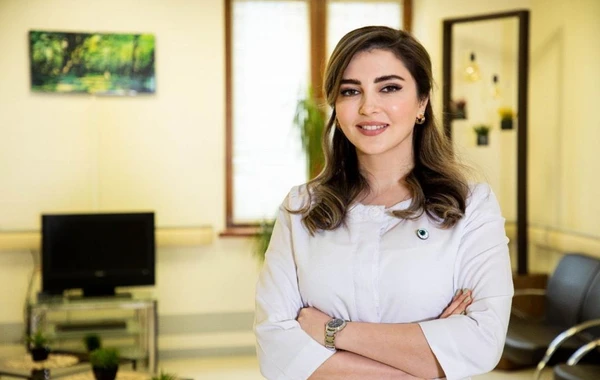 Azərbaycanda ilk dəfə "toyuq korluğu" xəstəliyinin qarşısını alan əməliyyat icra olunub - FOTO
