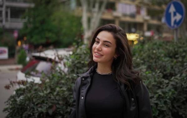 Daha bir fenomenin qaranlıq üzü ortaya çıxdı - Adam yaralamaqdan tutmuş dələduzluğa - FOTO