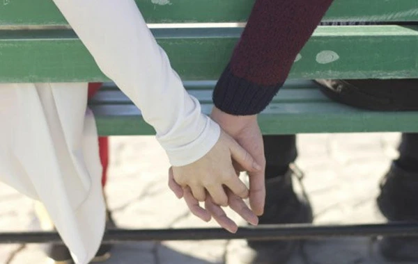 Evli kişidən sevgilisinə qarşı dəhşətli əməl: Dayanacaqda... - TƏFƏRRÜAT