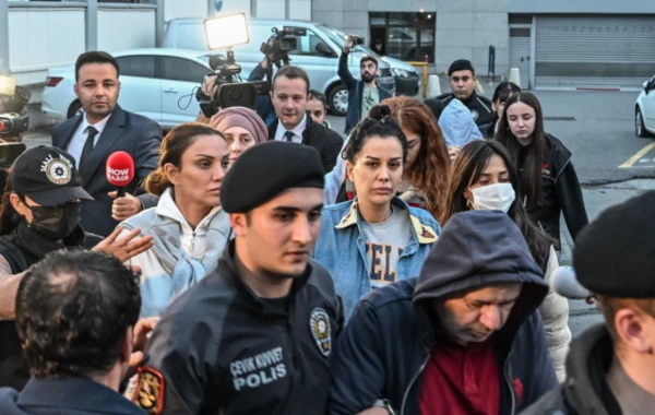 Dilan Polatın psixoloji vəziyyəti yaxşı deyil, eyni cümləni təkrarlayır - FOTO