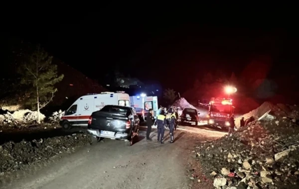 Türkiyədə mədəndə uçqun: Ölən və yaralananlar var - FOTO/VİDEO