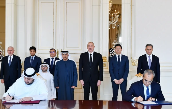Prezident İlham Əliyev Birləşmiş Ərəb Əmirliklərinin investisiya nazirini qəbul edib - FOTO