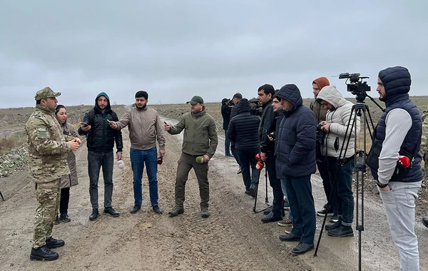 Media nümayəndələri mühəndis-istehkam bölmələrinin fəaliyyətini izləyiblər - FOTO/VİDEO