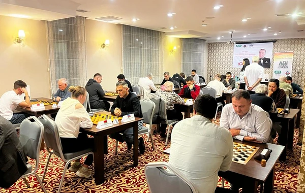 Bakıda dama üzrə beynəlxalq yarış keçirilir - FOTO