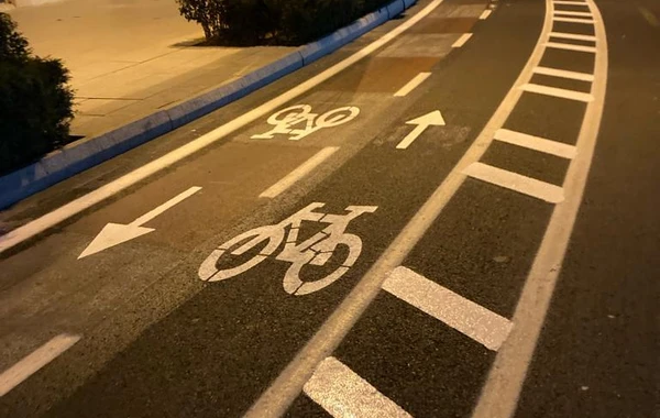 AYNA Bakıda velosiped yolunun salınmasına dair layihənin icrasına başlayıb - FOTO