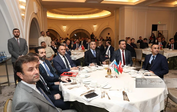 Bakıda Türkiyənin vitse-prezidentinin iştirakı ilə "İş Dünyasının Görüşü" adlı tədbir keçirilir - FOTO