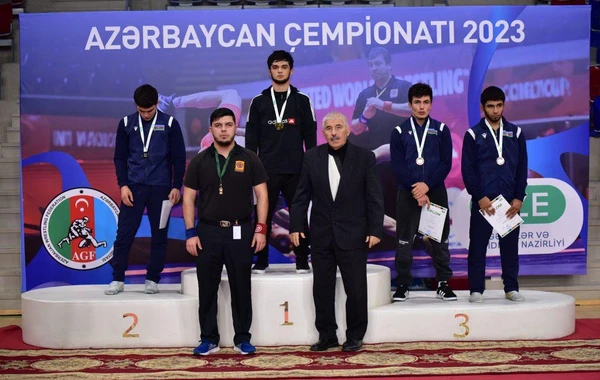 Sərbəst və yunan-Roma güləşi üzrə Azərbaycan çempionatı başlayıb - FOTO