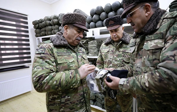 Zakir Həsənov Laçında hərbi qulluqçularla görüşüb - FOTO/VİDEO
