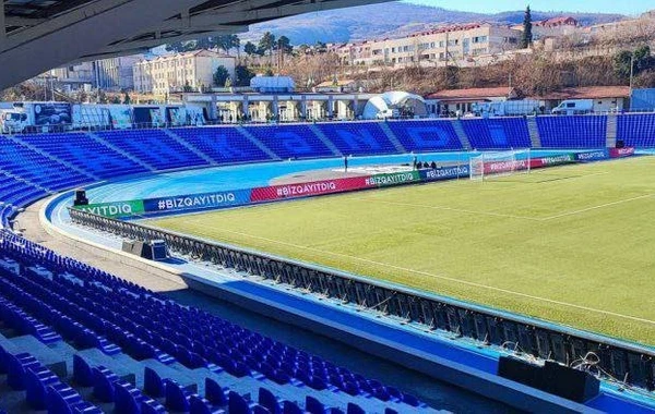 Xankəndi stadionu işıqlandırıldı, lövhələr quraşdırıldı - FOTO