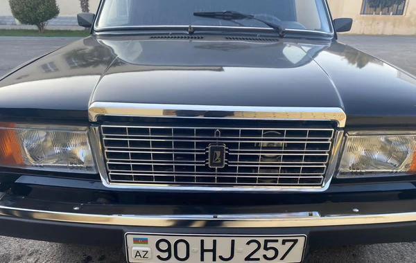 Salyanda yol hərəkəti qaydalarını kobud surətdə pozan sürücü saxlanılıb - FOTO