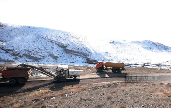 Əshabi-Kəhf yolunda yenidənqurma işlərinə başlanılıb - FOTO