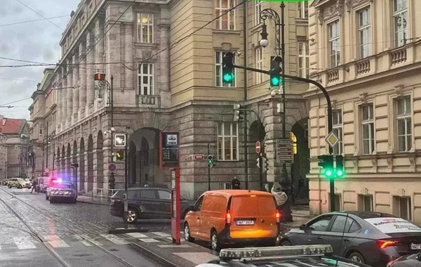 Çexiya universitetində qətliam - Çoxsaylı ölən və yaralılar var - FOTO