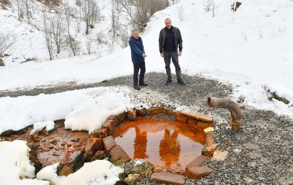 Prezident İlham Əliyev Şuşa rayonundakı “Turşsu” bulağında olub - FOTO - YENİLƏNİB