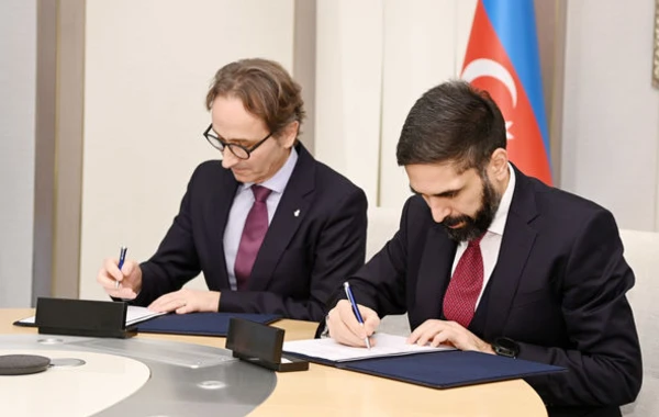 SOCAR приобрела доли Equinor в трех проектах - ФОТО