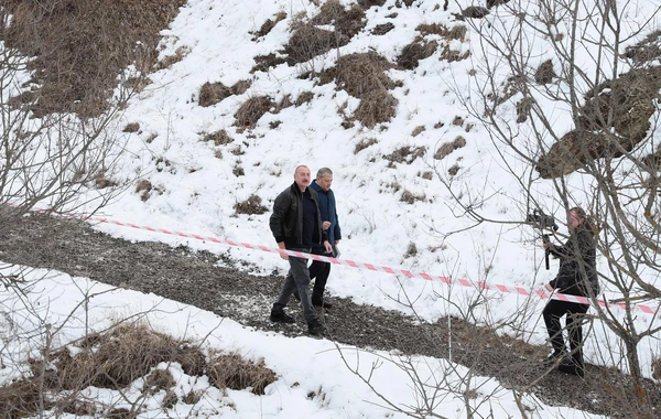 Prezident İlham Əliyev Şuşa rayonundakı “Turşsu” bulağında olub - FOTO - YENİLƏNİB