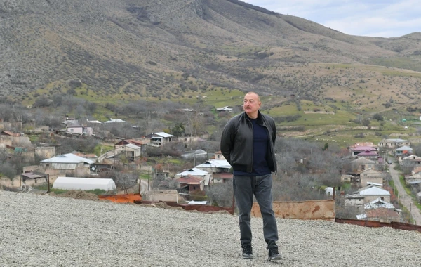 Prezident Xocalı rayonunun Pirlər kəndində olub - FOTO